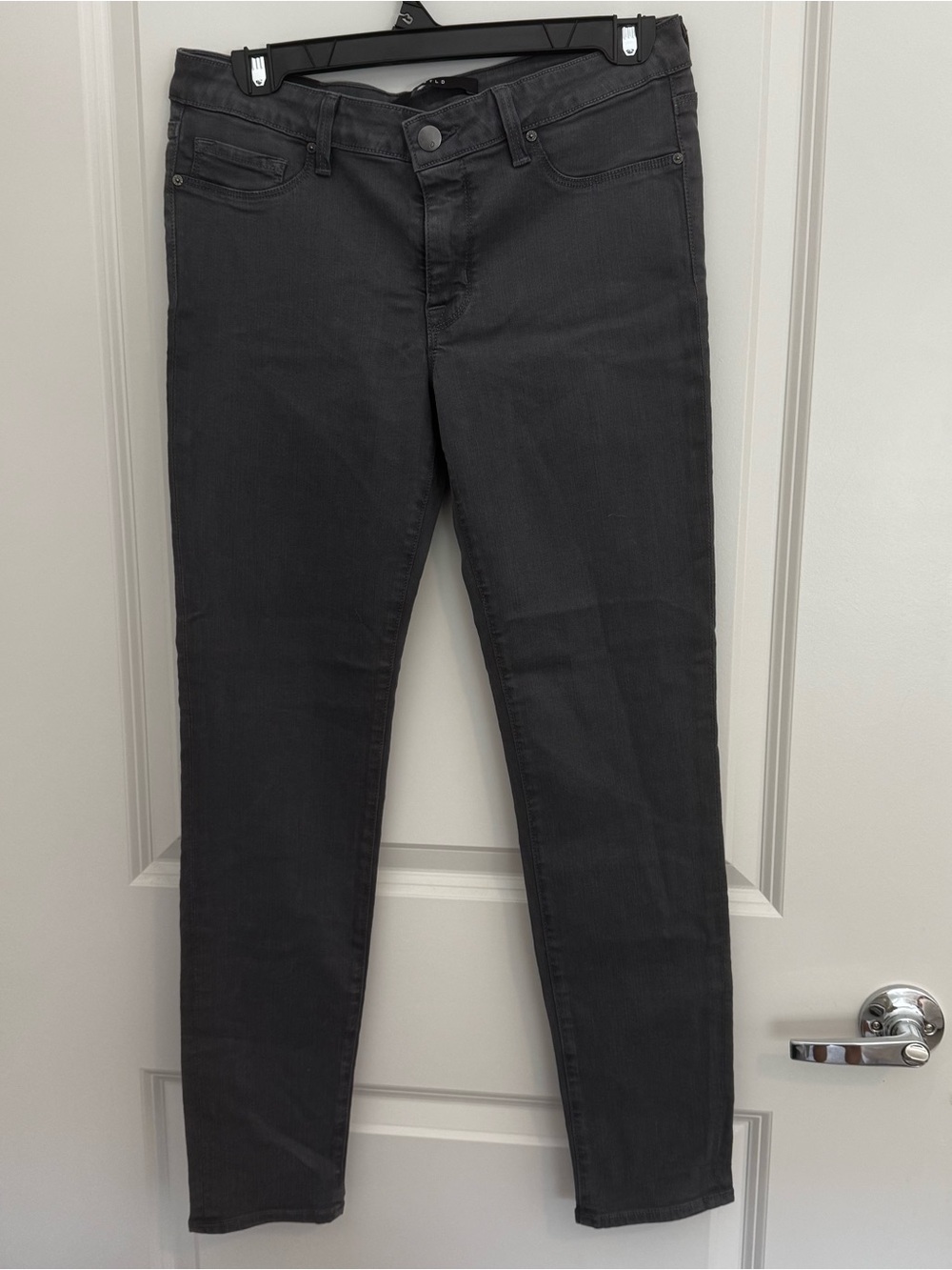DSTLD NWT Skinny Low Rise Jeans